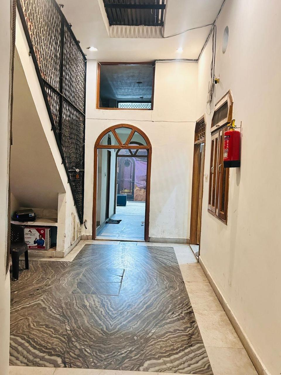 Agrawal Inn Guest House Matura Exterior foto